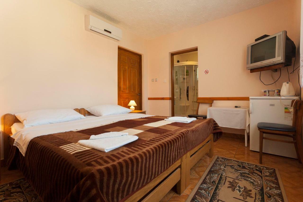 Rooms Maria Слунь Екстер'єр фото